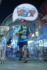 BIB: 5196
                            <button type="button" onclick="openModal(21830396)" class="btn btn-primary btn-sm float-right btn-popup" data-toggle="modal" data-target=".modal-high-quality">
                        <i class="fas fa-shopping-cart"></i> Add to Cart
                    </button>
                                            <button type="button" onclick="isThisMe(21830396, true)" class="btn btn-success btn-sm float-right btn-popup btn-isme hidden" data-toggle="tooltip" data-placement="bottom" title="นี่คือรูปของคุณใช่ไหม คลิกที่นี่เพื่อเอาเข้าอัลบั้ม">
                        <i class="fas fa-plus"></i> Add to album
                    </button>
                    <button type="button" onclick="isThisMe(21830396, false)" class="btn btn-warning btn-sm float-right btn-popup btn-isnotme hidden">
                        <i class="fas fa-ban"></i> Remove from album
                    </button>